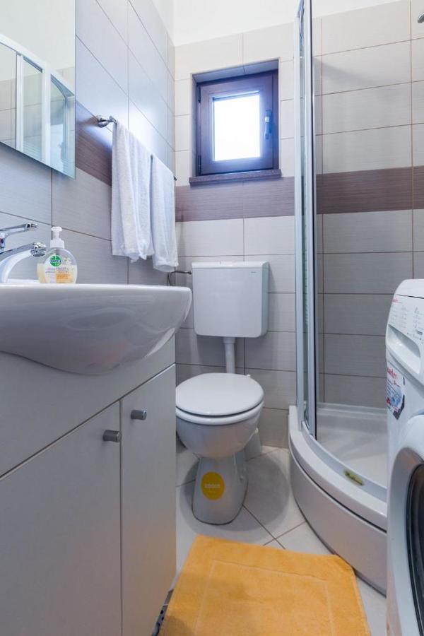 Apartman Bojana Apartment Starigrad Exterior photo